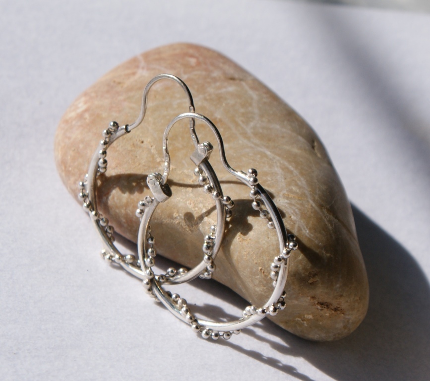 Náušnice kruhy.Originálny šperk zo Slovenska.